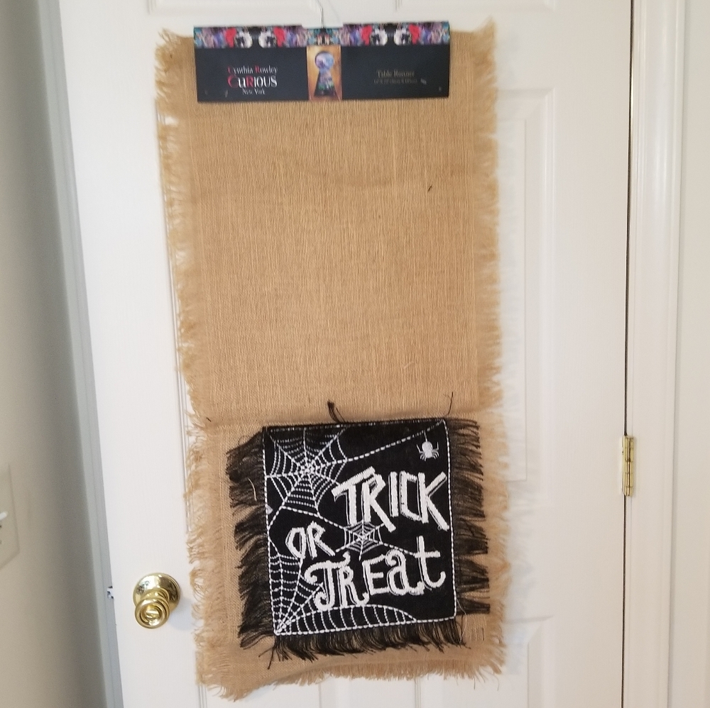 Cynthia Rowley Trick or Treat Jute Runner 14"x72" NEW IN PACKAGING